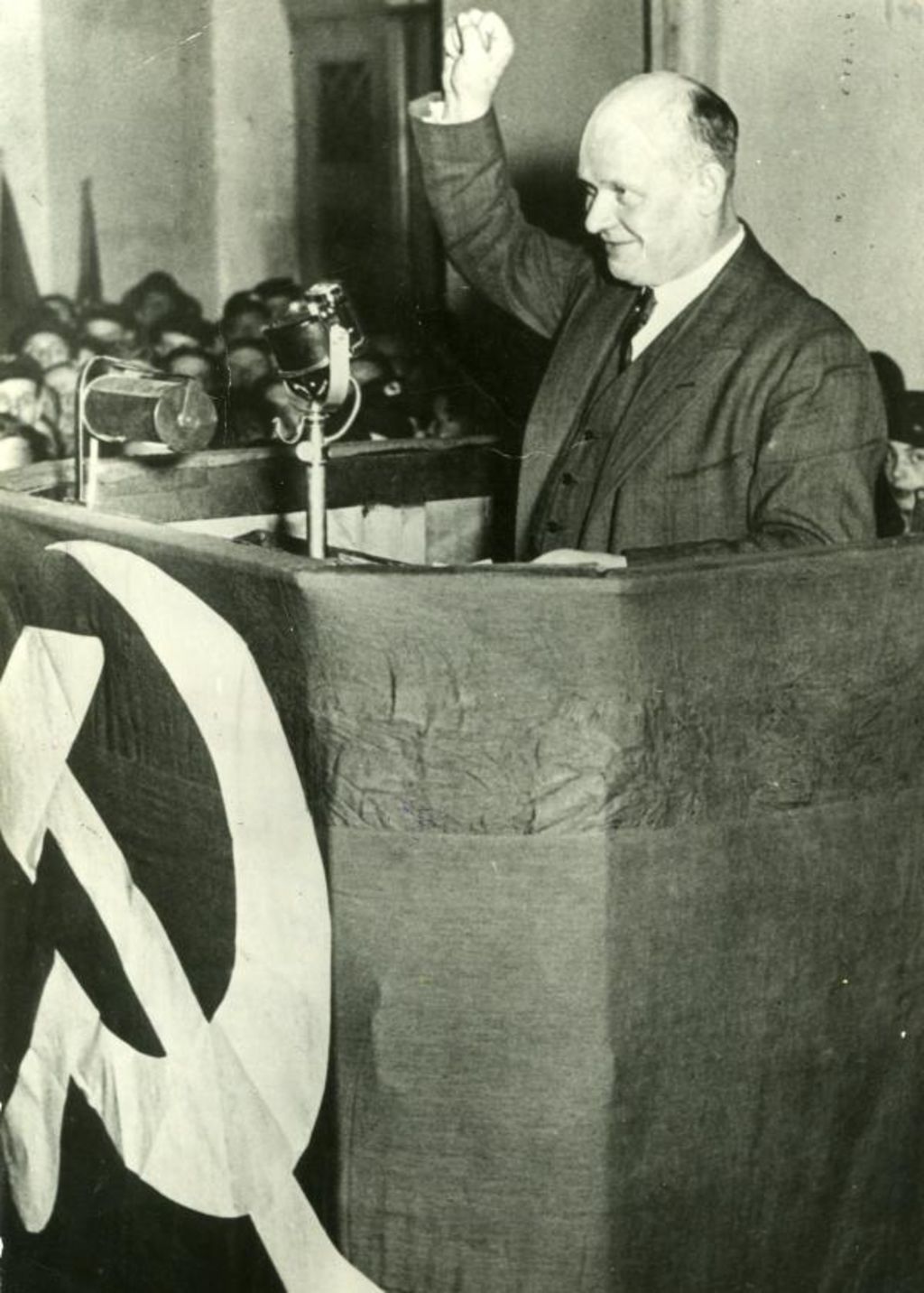 Ernst Thälmann (1886 – 1944). Source: dhm.de/lemo