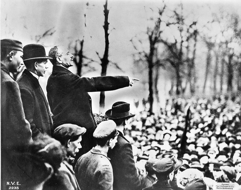 Karl Liebknecht (1871 – 1919). Source: dhm.de/lemo